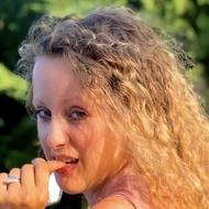 Amanda Clidence, 35 (TikTok Star)