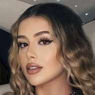 Amanda Díaz, 23 (YouTube Star)