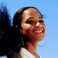 Amara Kanu, 39 (Instagram明星)