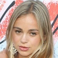 Amelia Windsor, 30 (Instagram Star)