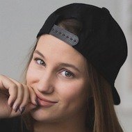 Amélie Barbeau, 30 (YouTube Star)