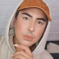 Amir Akrouti, 33 (YouTube Star)