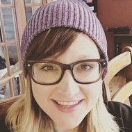 Amy Dale, 48 (YouTube明星)