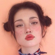 Amy Louise, 30 (Star d'Instagram)