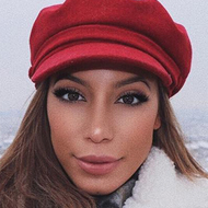 Amys Makeup Box, 31 (YouTube Star)