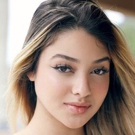 Ana Ju, 22 (Instagram Star)