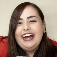 Ana Luiza Palhares, 30 (Star di YouTube)