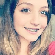 Ana Paola G, 22 (YouTube Star)