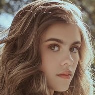 Ana Tena, 19 (TV Actress)