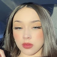 anaheimharo, 21 (TikTok Star)