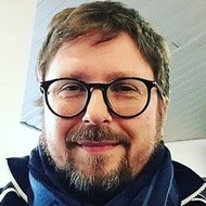 Anatoly Shariy, 47 (记者)