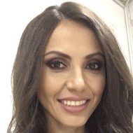 Anca Mihailescu, 38 (現實之星)