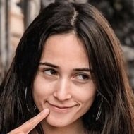 Andra Gogan, 25 (TV Actress)