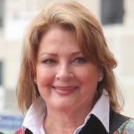 Andrea Hall, 77 (Attrice TV)