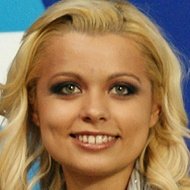 Andrea Susnjara, 38 (Popsänger)