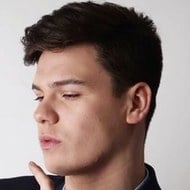 Andrei Hadler, 28 (Soul Singer)