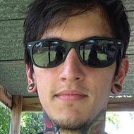 Andrés Acosta, 40 (Tatuador)