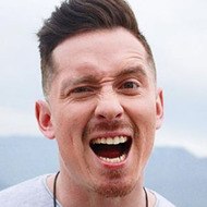 Andres Reyes, 34 (Instagram Star)