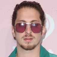 Andrew Watt, 35 (Cantor De Rock)