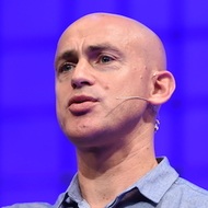 Andy Puddicombe, 53 (企业主管)
