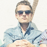 Andy States, 40 (流行歌手)