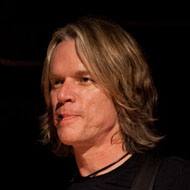 Andy Timmons, 62 (吉他手)