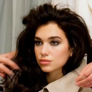 Anesa Lipa, 51 (家庭成員)