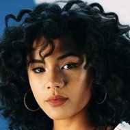 Angel Moret, 24 (Estrella de YouTube)