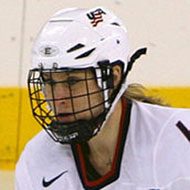 Angela Ruggiero, 44 (曲棍球運動員)