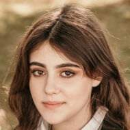 Angelarrochista, 19 (TikTok Star)