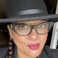 Angelyna Martinez-Boyd, 59 (电视女演员)