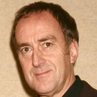 Angus Deayton, 67 (遊戲節目主持人)