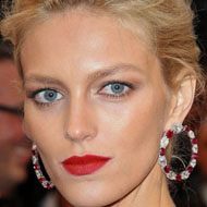 Anja Rubik, 40 (Modelo)