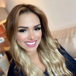 Anmarie Camacho, 39 (模特)