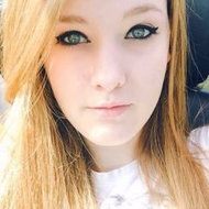 Anna Campbell, 32 (YouTube Star)