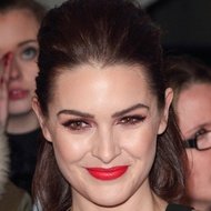 Anna Passey, 39 (肥皂劇女演員)