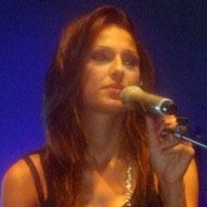 Anna Tatangelo, 37 (流行歌手)