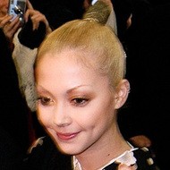 Anna Tsuchiya, 41 (世界音乐歌手)