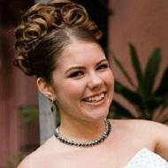 Annabelle Roberts, 27 (Movie Actress)