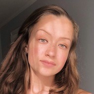 Annalia Carole, 23 (YouTube Star)