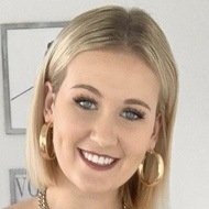 Annalise Wood, 26 (YouTube明星)