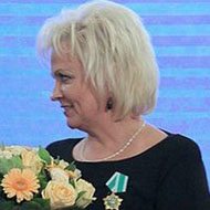 Anne Veski, 69 (Pop Singer)