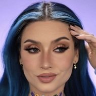 Annie Thomas, 35 (TikTok Star)