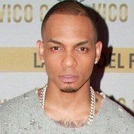 Anonimus, 43 (Reggaeton Singer)