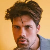 Anthony West, 36 (流行歌手)