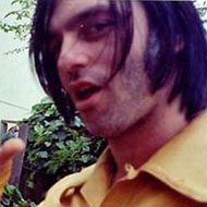 Anton Newcombe, 56 (Cantante rock)