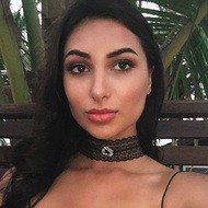 Anzhelika Tahir, 31 (Model)