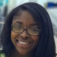 Applesauceatl, 25 (Instagram Star)