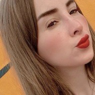 Aranza Cesarii, 30 (Estrella de Instagram)