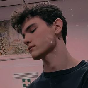 Ares Hidalgo, 25 (TikTok明星)